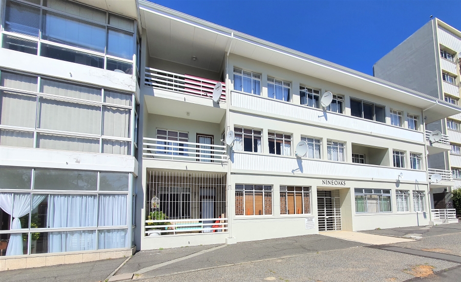 To Let 1 Bedroom Property for Rent in Esterville Western Cape